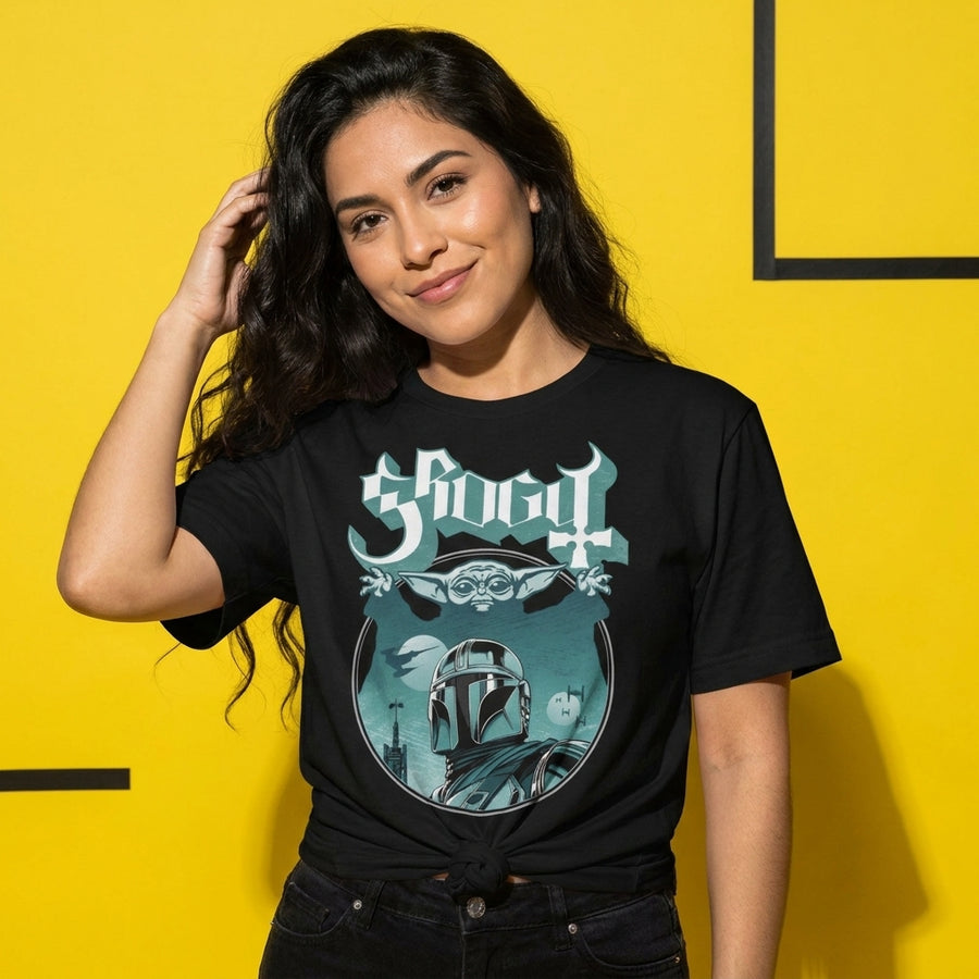 Mujer en playera Grogu Mandalorian Star Wars — nuevos lanzamientos SuperStar