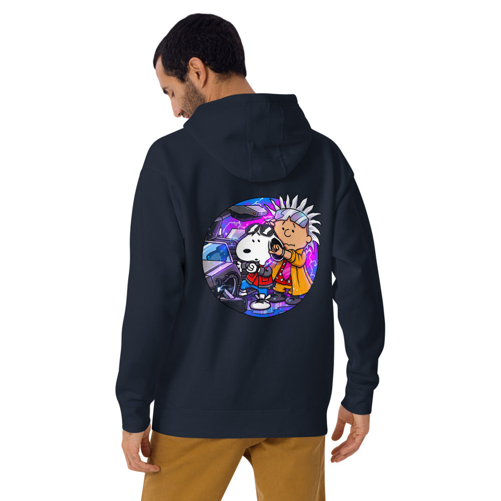 Hoodie Snoopy Marty Charlie Brown Doc DeLorean - Modelo masculino espalda 2