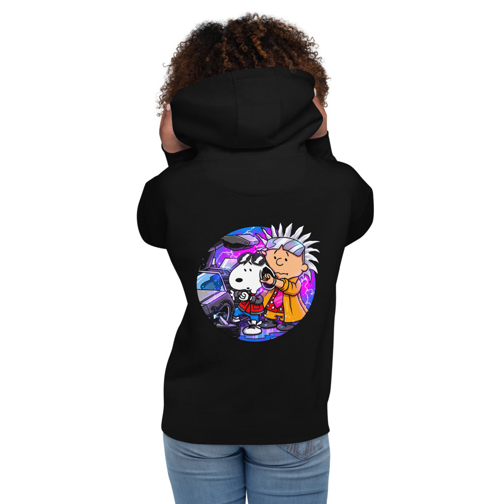 Hoodie Snoopy Marty Charlie Brown Doc DeLorean - Modelo femenina espalda