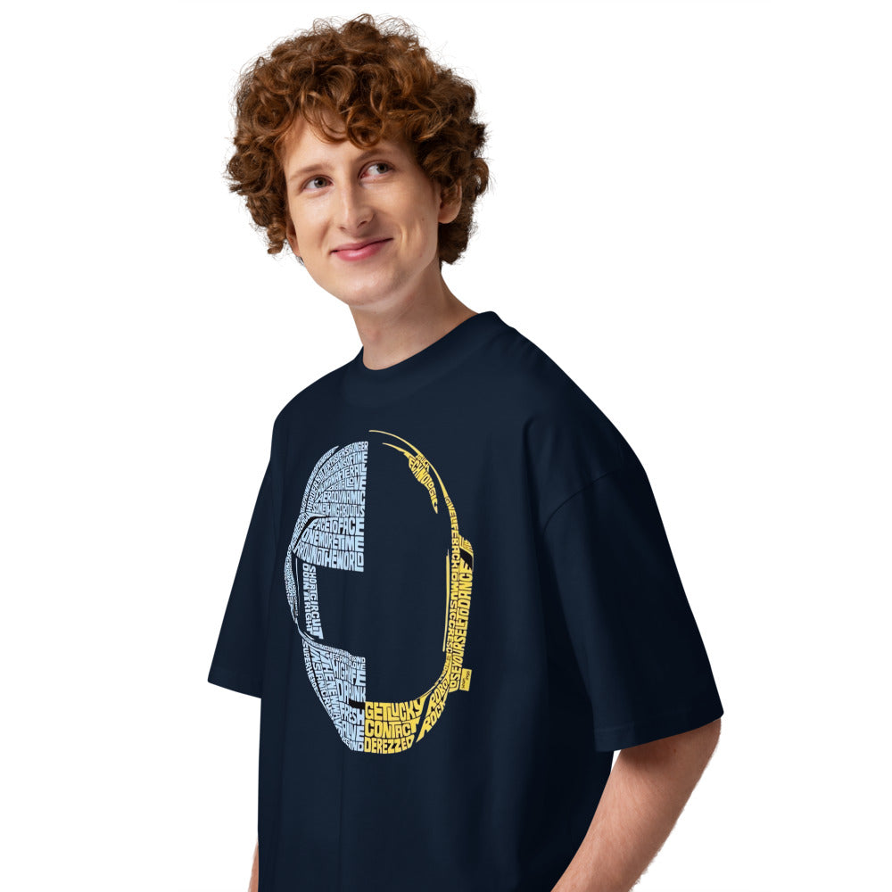 Oversize Daft Punk - Modelo masculino lateral