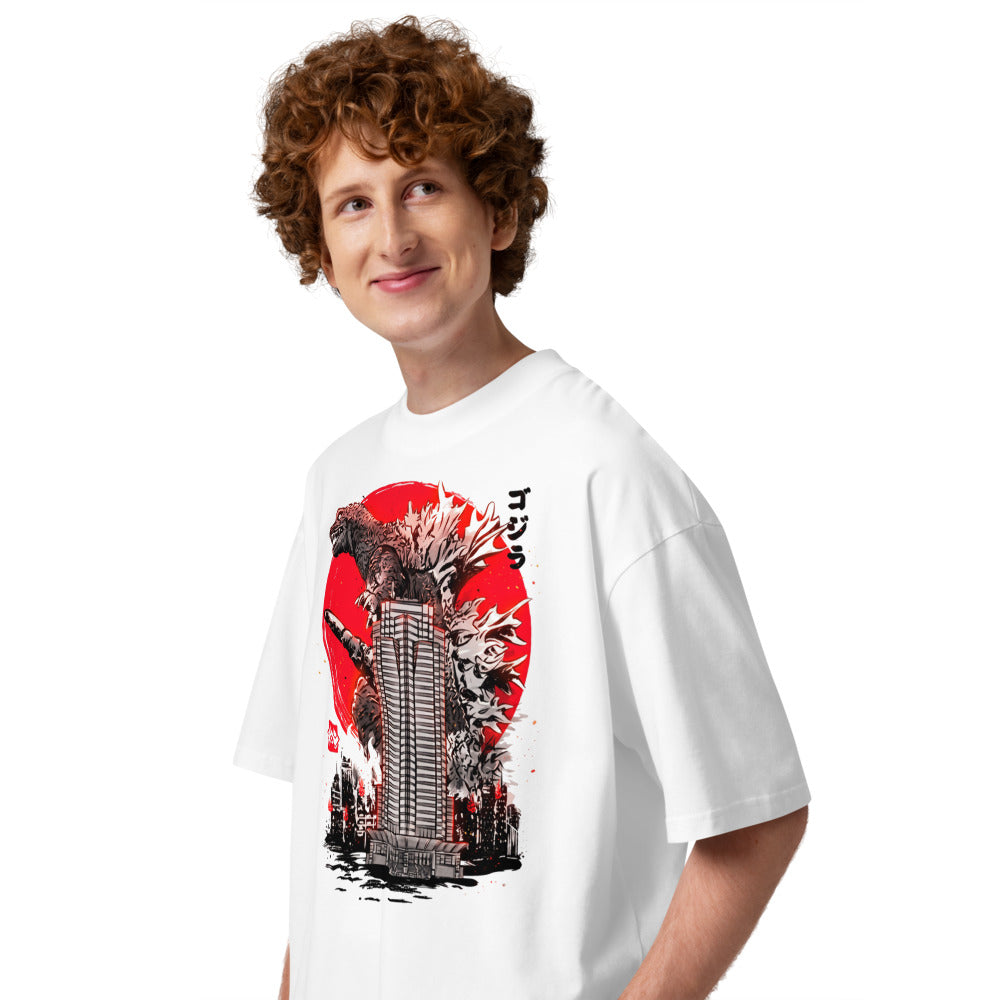 Oversize Godzilla Sumi-e Red Sun Skyscraper - Modelo masculino lateral