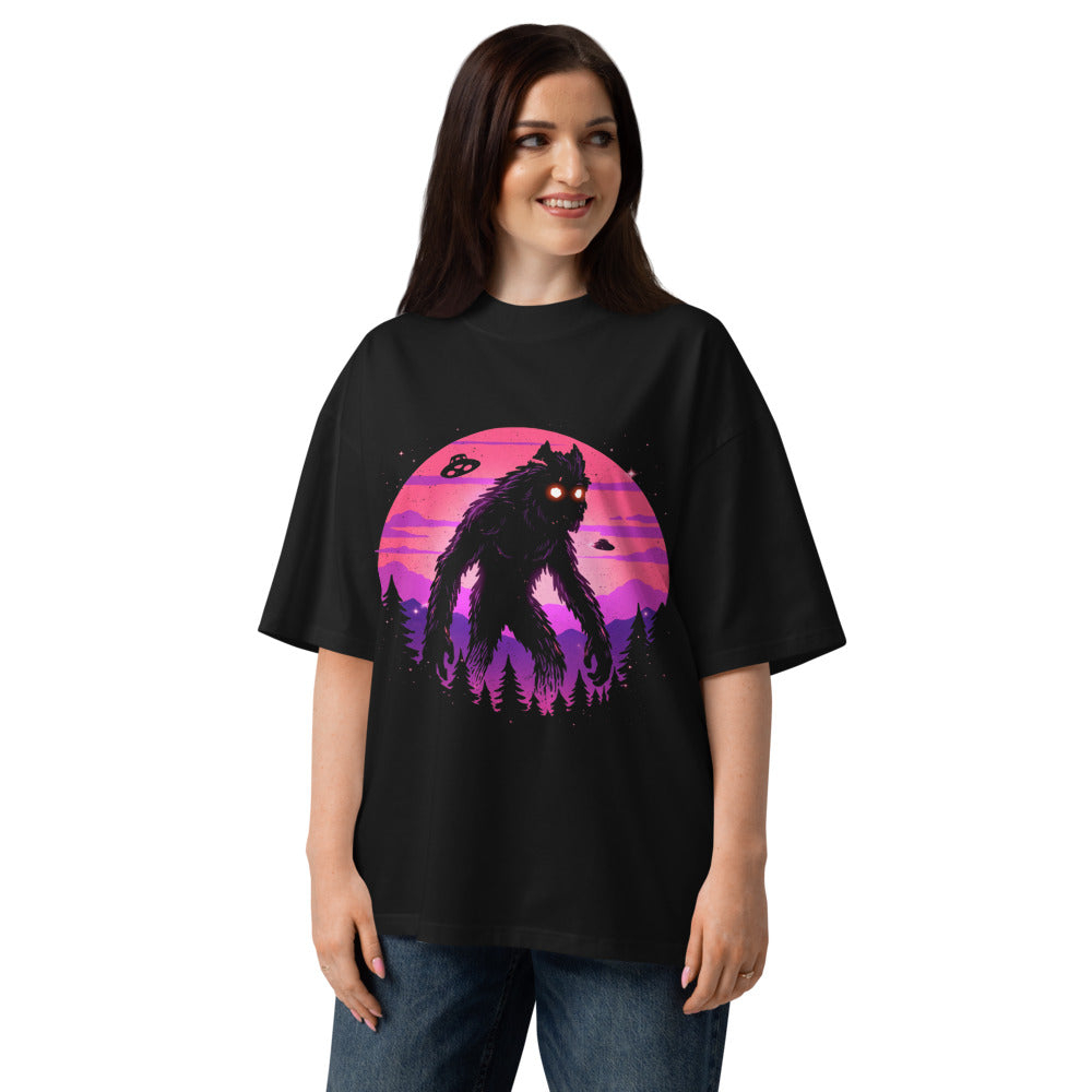 Oversize Bigfoot UFO Retro Sunset - Modelo femenina