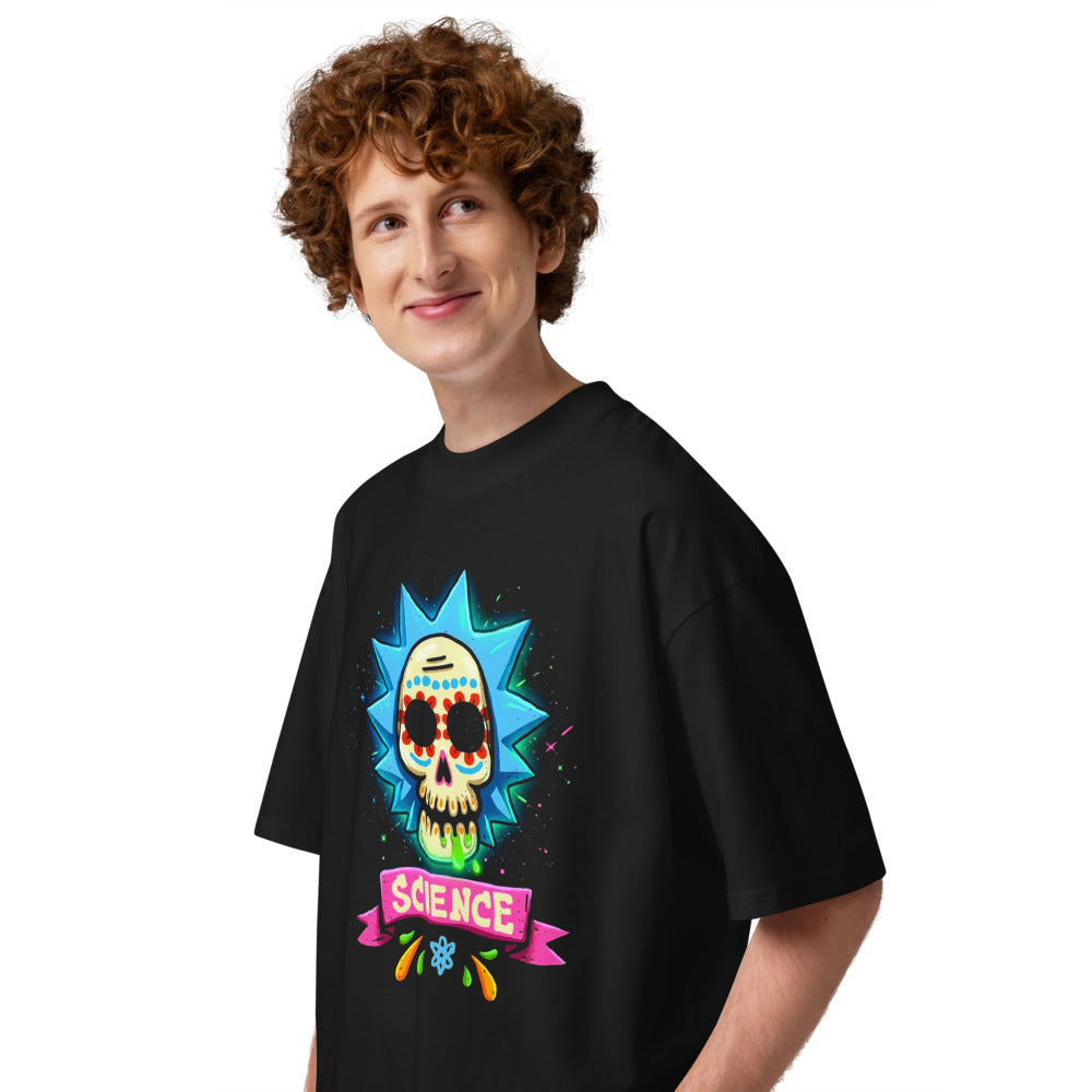 Oversize Rick Sanchez Sugar Skull Science - Modelo masculino lateral