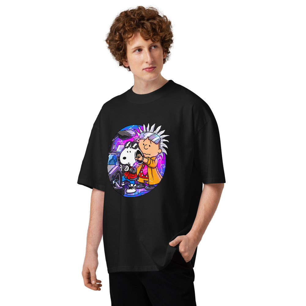 Oversize Snoopy Marty Charlie Brown Doc DeLorean - Modelo masculino