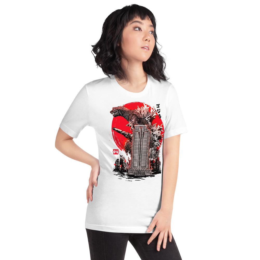 Playera Godzilla Sumi-e Red Sun Skyscraper - Modelo femenina