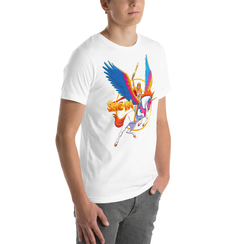 Playera She-Ra Swift Wind Rainbow Wings - Modelo masculino lateral
