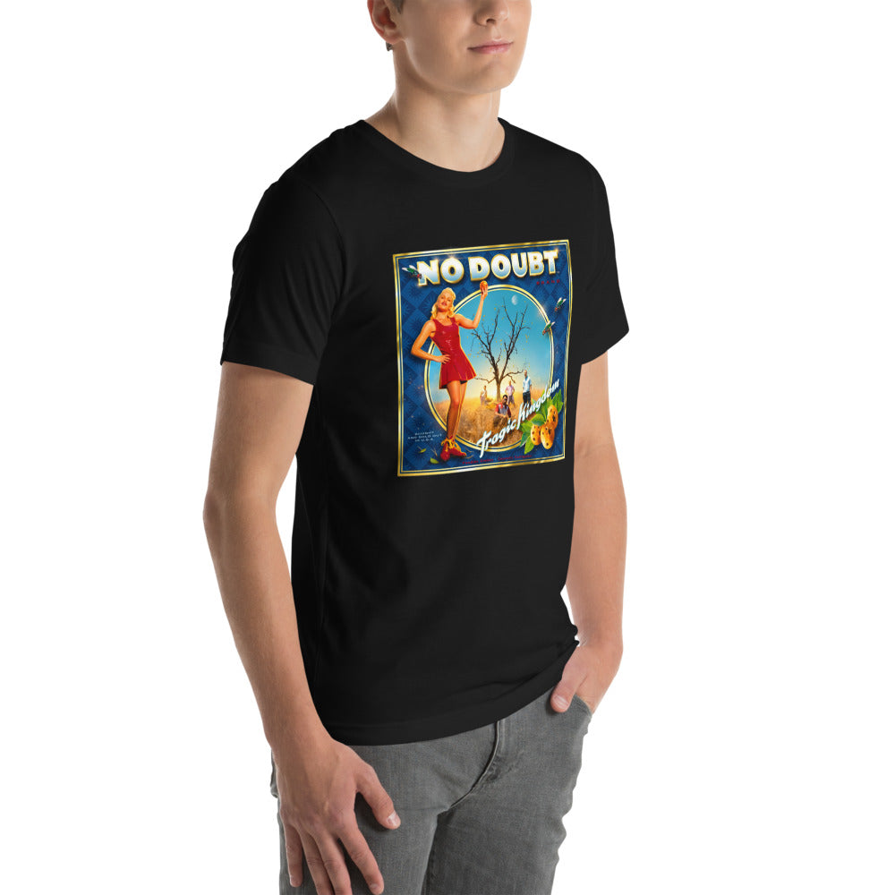 Playera No Doubt Tragic Kingdom Album Cover - Modelo masculino lateral