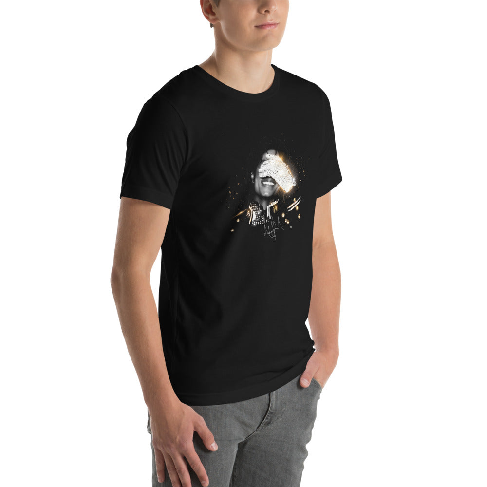 Playera Sequined Glove Smile Gold Sparks - Modelo masculino lateral