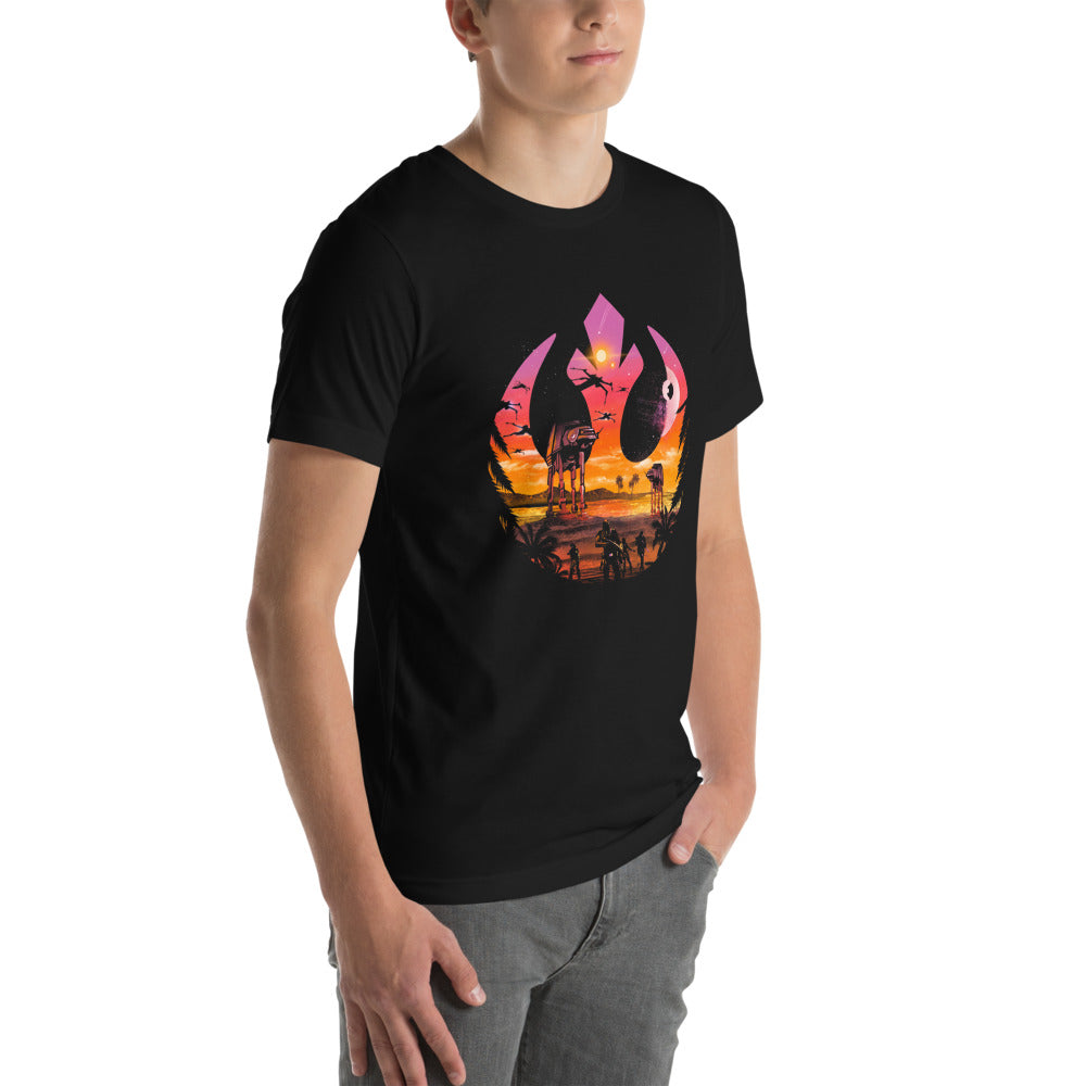 Playera Star Wars Rebel Emblem Death Star Sunset - Modelo masculino lateral