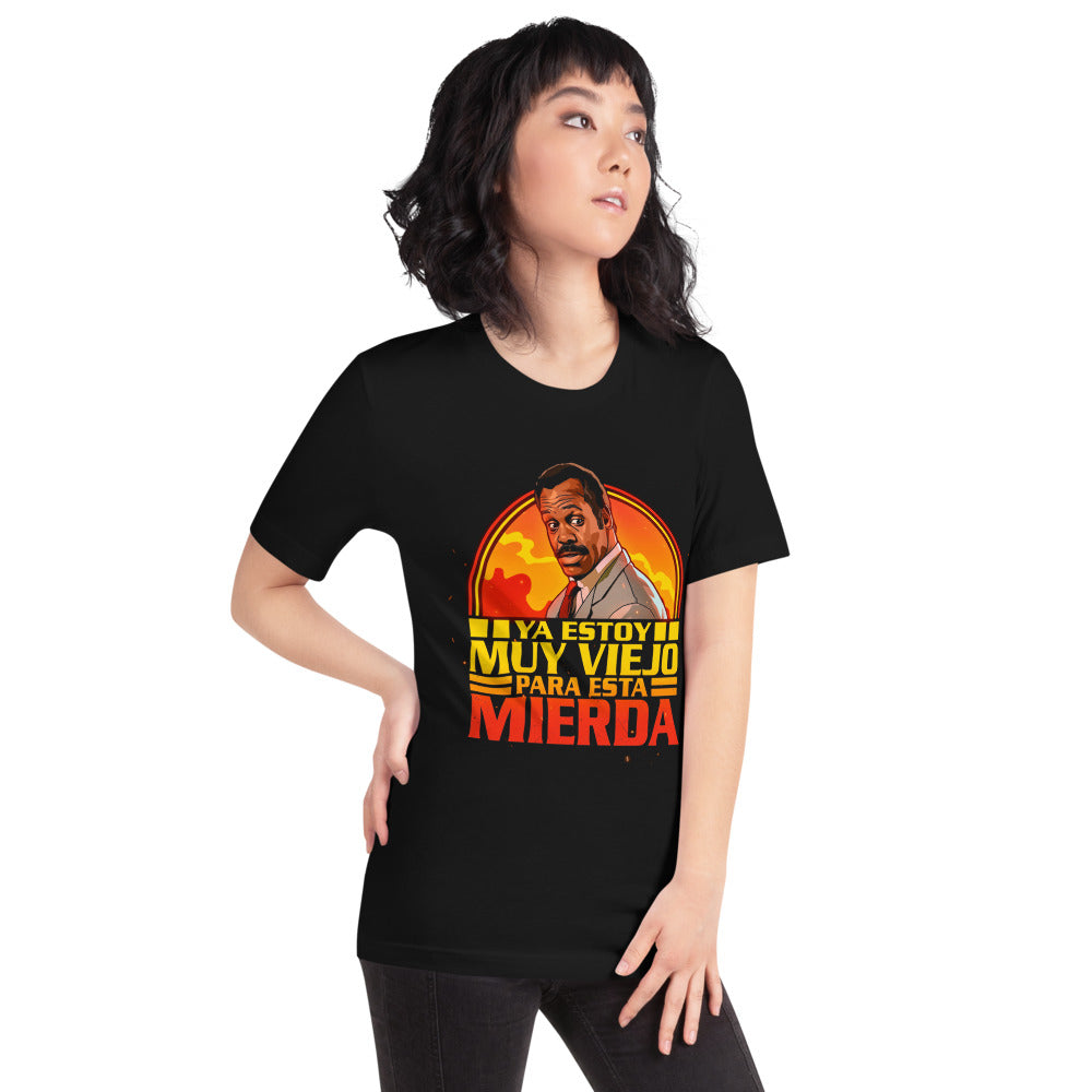 Playera Ya Estoy Muy Viejo Para Esto - Modelo femenina
