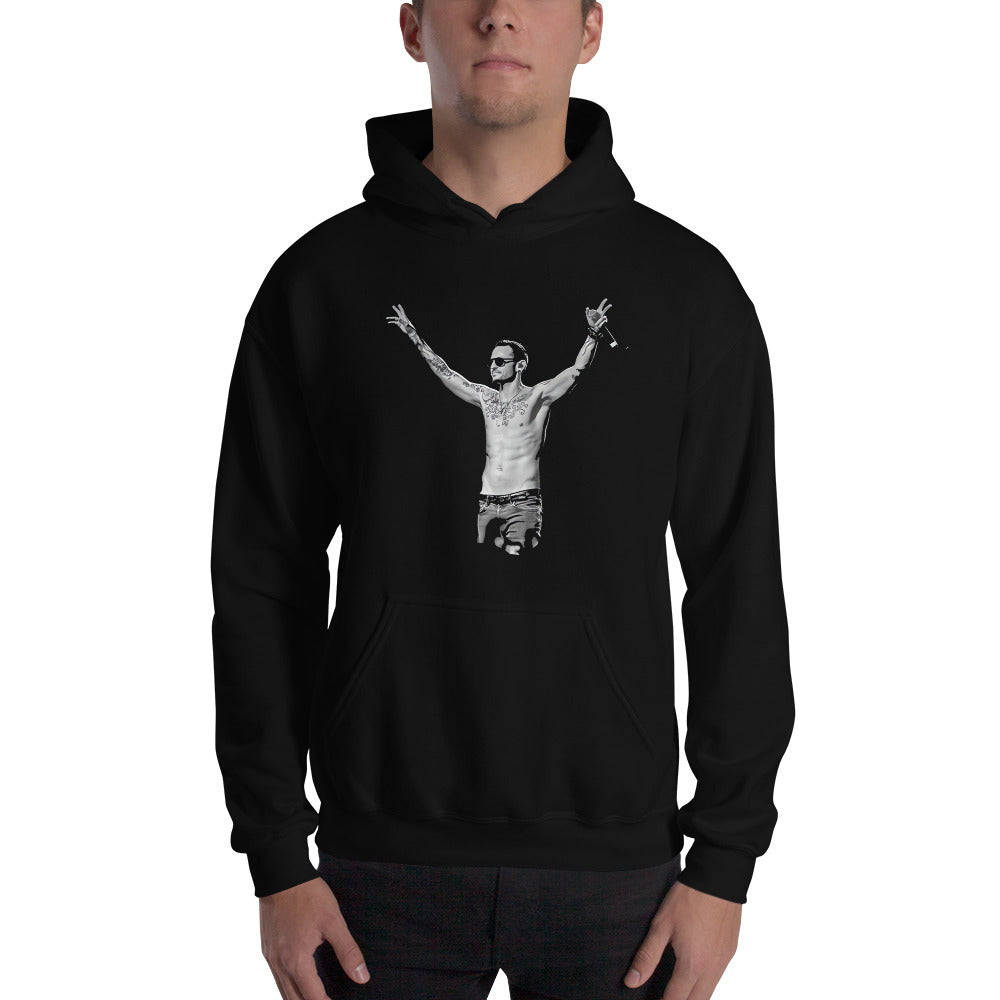 Hoodie Chester Bennington Disponible en Superstar, la mejor tienda online para comprar tu merch, la mejor calidad, comprala ahora en Superstar.