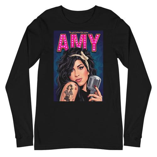 Amy Winehouse Girl Behind The Name manga larga negra plano