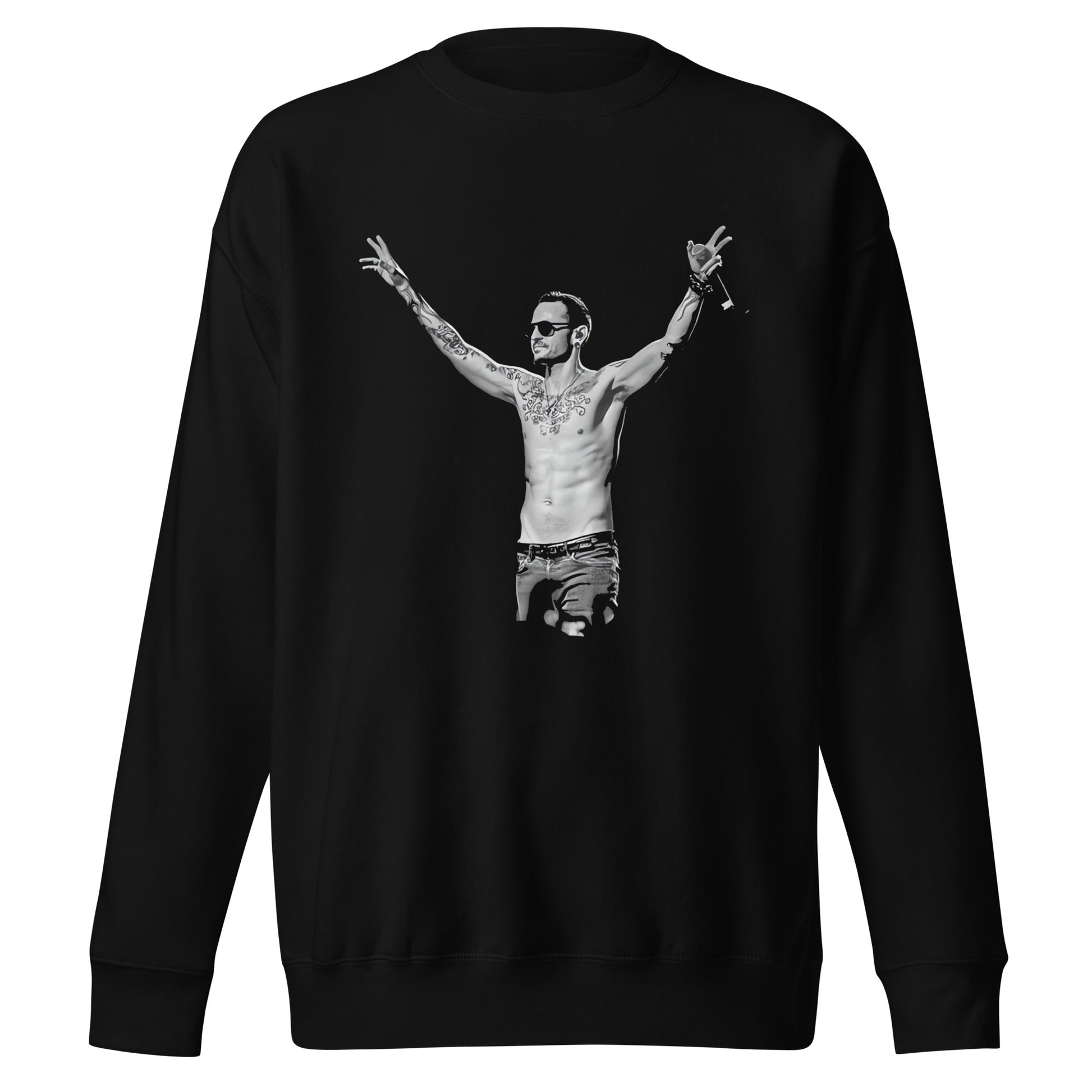 Sudadero Chester Bennington Disponible en Superstar, la mejor tienda online para comprar tu merch favorita, la mejor Calidad, compra en Superstar!