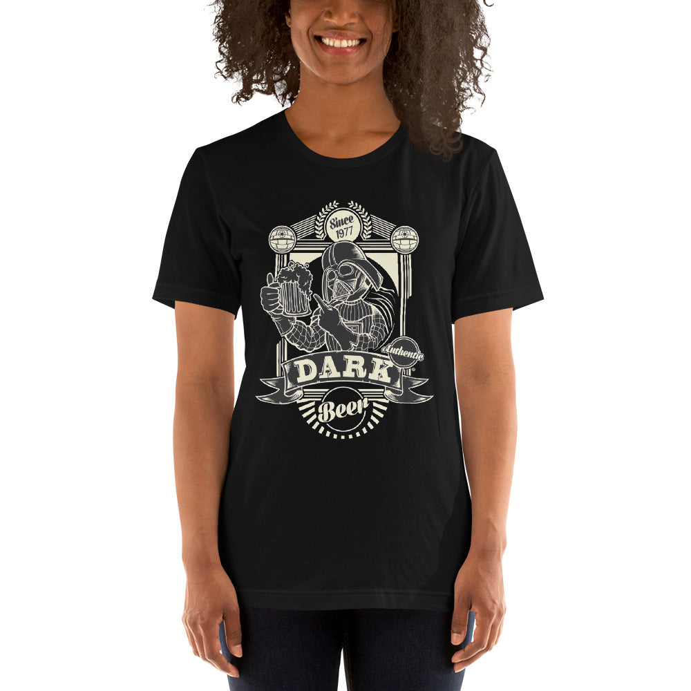 Explora nuestras Playera Dark Beer de algodón estampadas, con diseños increíbles y variados para satisfacer cualquier preferencia.
