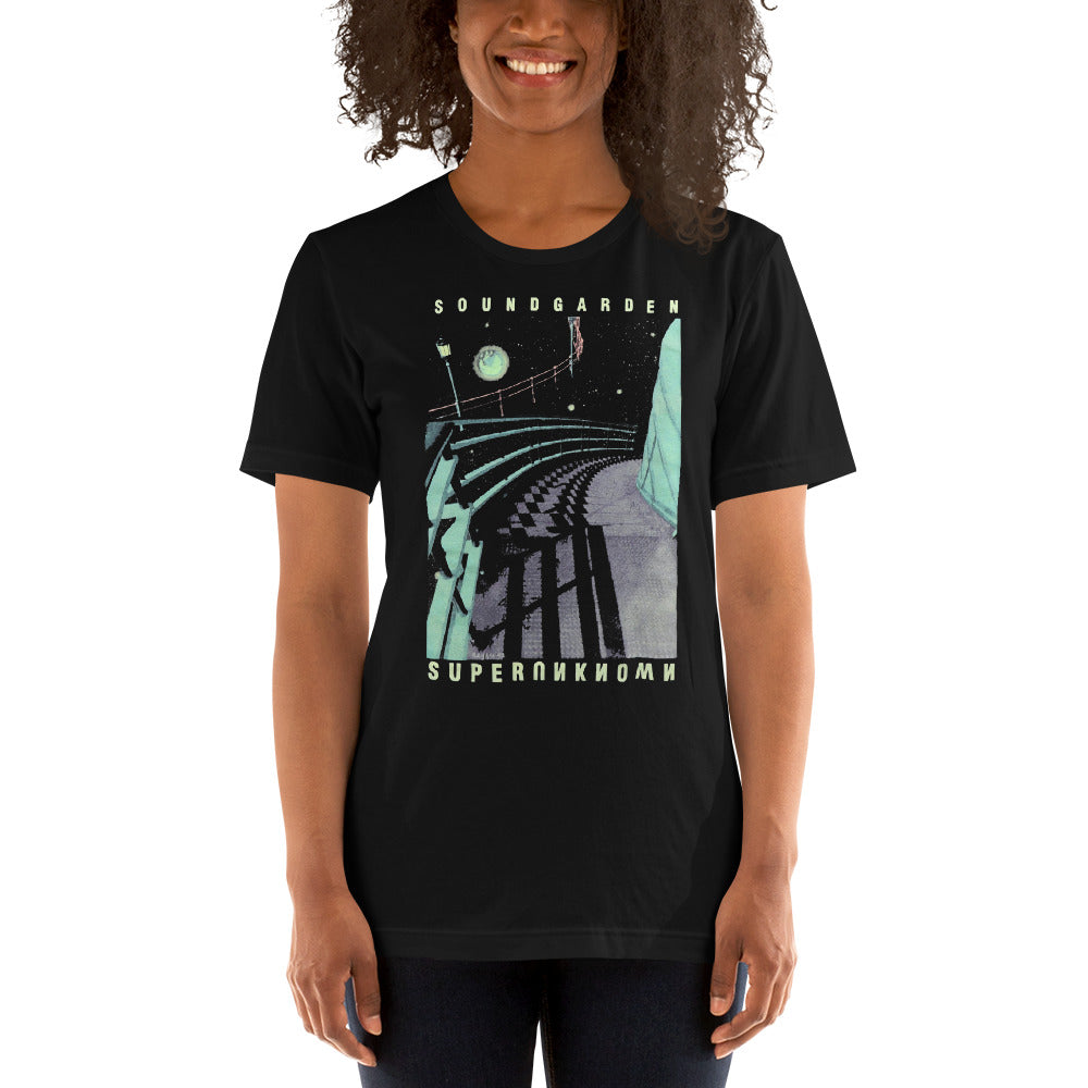 Camisa de Soundgarden, nuestras opciones de playeras son Unisex. disponible en Superstar. Compra y envíos internacionales.