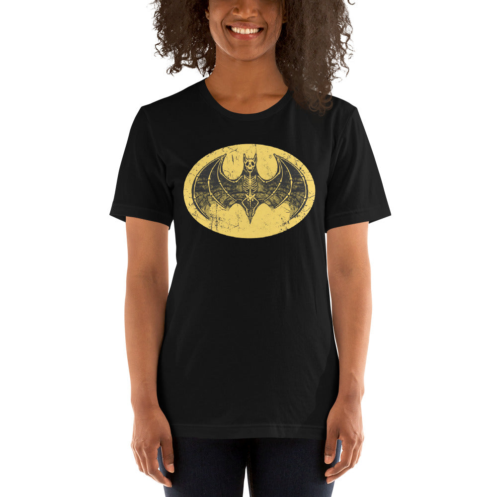 Camiseta Real Batman, nuestras opciones de playeras son Unisex. disponible en Superstar. Compra y envíos internacionales.