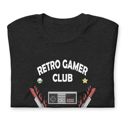 ¿Eres fanático de los videojuegos clásicos y buscas una playera que refleje tu amor por ellos? Entonces la playera Retro Gamer Club es la elección perfecta para ti.