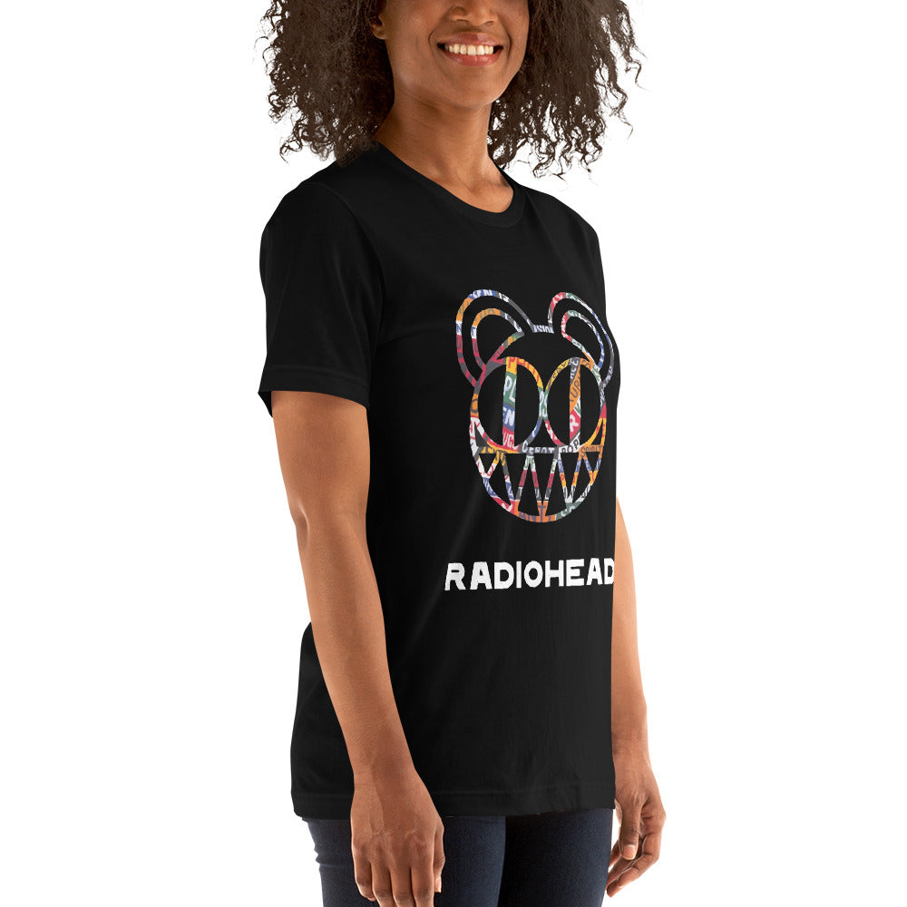 Camiseta Radiohead Colors, nuestras opciones de playeras son Unisex. disponible en Superstar. Compra y envíos internacionales.