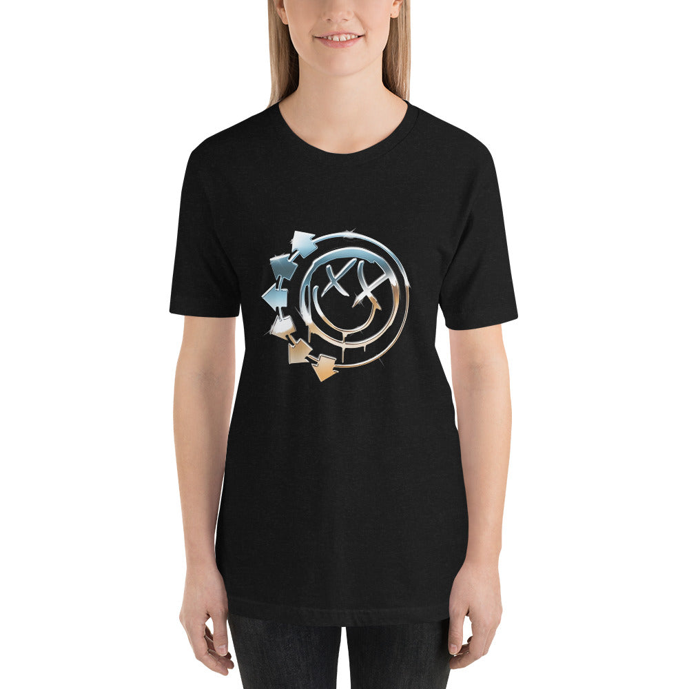 Shine Blink 182, Es un producto de ropa que es ideal para los fanáticos de Blink 182 que deseen mostrar su amor de manera divertida y original.