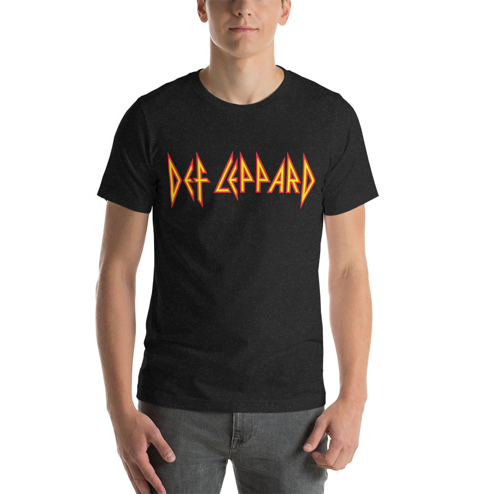 ¡Te presentamos nuestra nueva playera inspirada en una de las bandas de rock más icónicas de todos los tiempos! Conoce Def Leppard